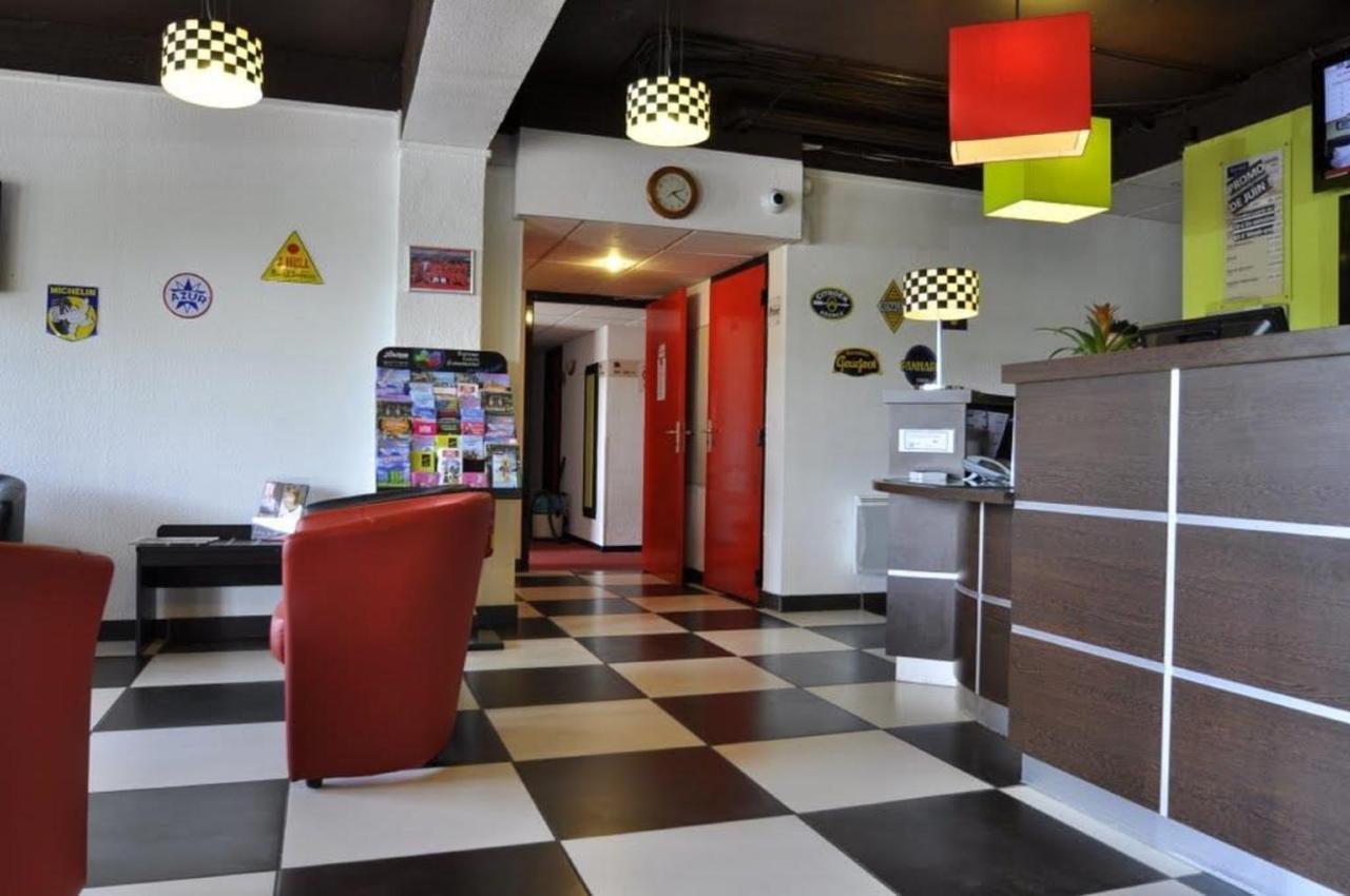 Enzo Hotels Vierzon By Kyriad Direct Exteriör bild
