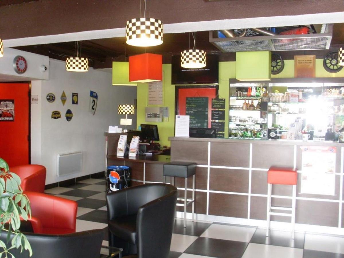 Enzo Hotels Vierzon By Kyriad Direct Exteriör bild