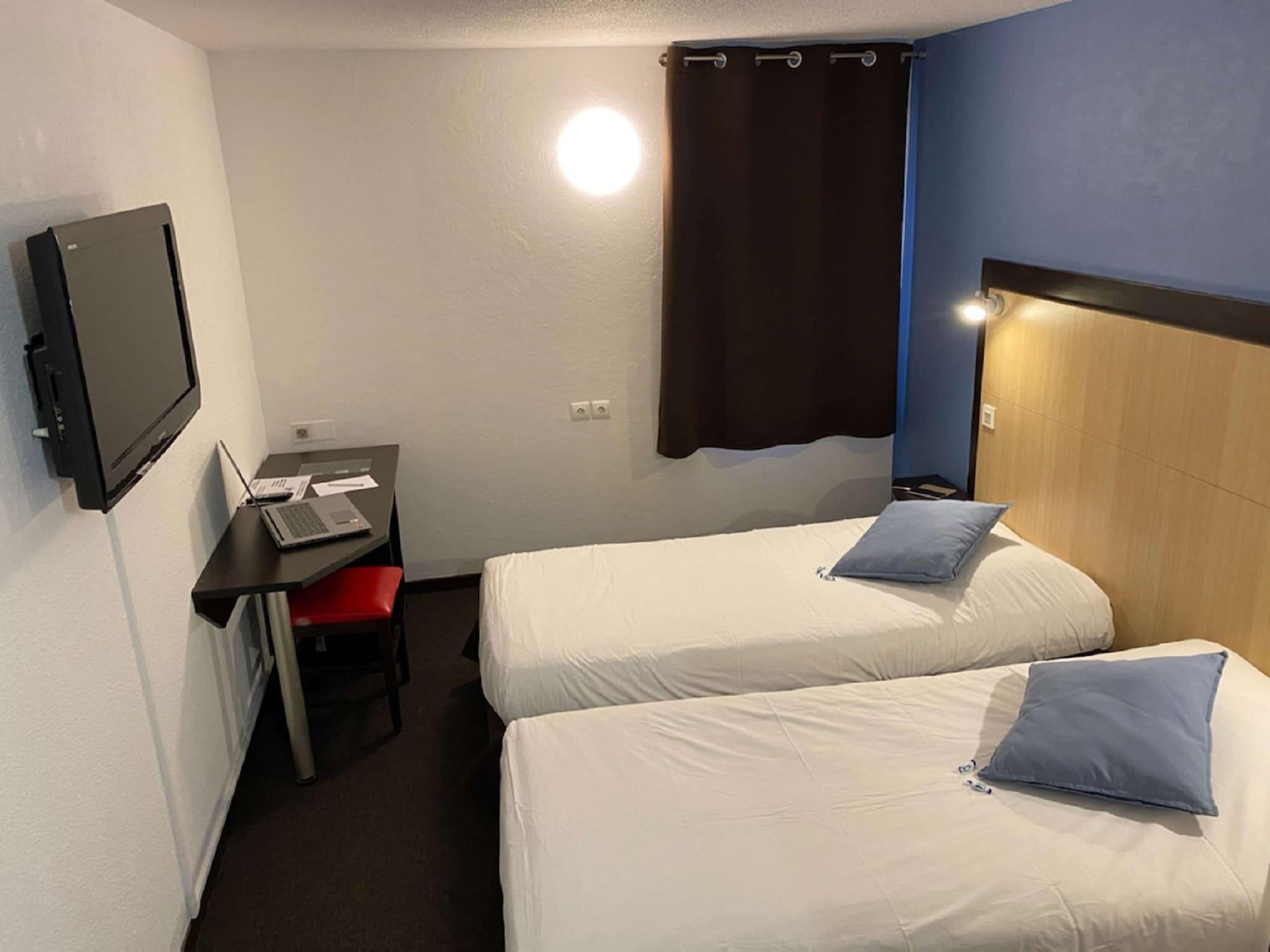 Enzo Hotels Vierzon By Kyriad Direct Exteriör bild
